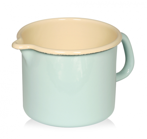 Pastellgrüne Tasse aus Emaille mit Henkel, innen beige